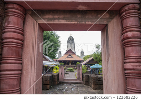 THAILAND RATCHABURI WAT MAHATHAT WORAWIHAN 122682226
