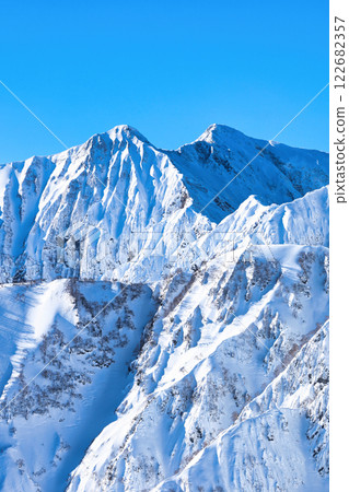 Mt. Kashima Yarigatake in the snow-capped Northern Alps 122682357