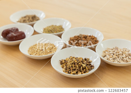 Chinese herbal medicine, herbal medicine, oriental medicine [Kakkonto - preparation - 7 sets] 122683457