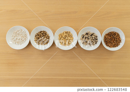 中草藥,生草藥,韓藥【五靈散-製劑-5套】 中草藥,生草藥,韓藥【五靈散-製劑-5套】 122683548