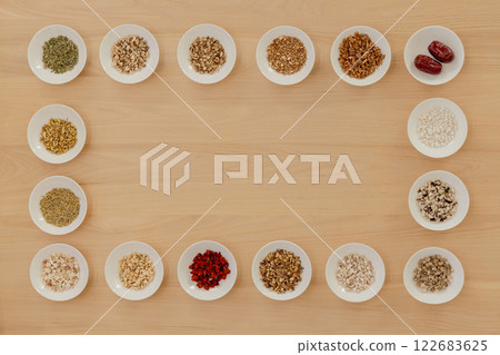 Chinese herbal medicine, herbal medicine, oriental medicine Chinese herbal medicine, herbal medicine, oriental medicine 122683625