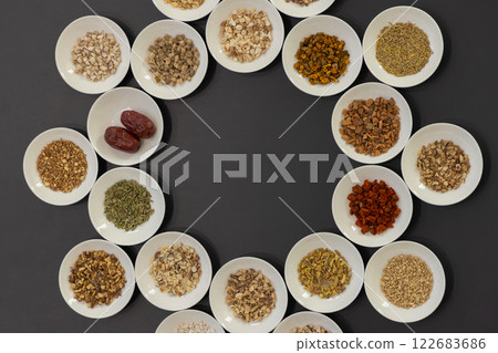 Chinese herbal medicine, herbal medicine, oriental medicine 122683686