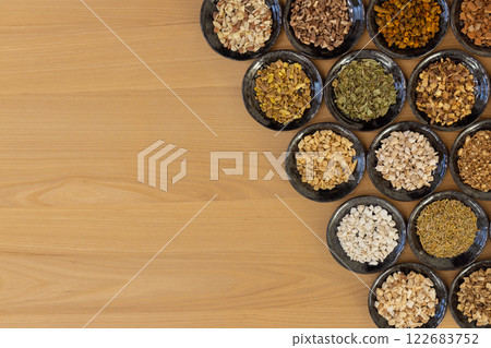 Chinese herbal medicine, herbal medicine, oriental medicine Chinese herbal medicine, herbal medicine, oriental medicine 122683752