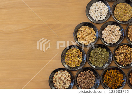 中草藥,草藥,韓方 中草藥,草藥,韓方 122683755