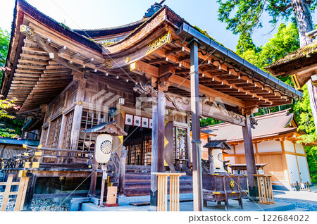 Tottori Ube Shrine worship hall 122684022