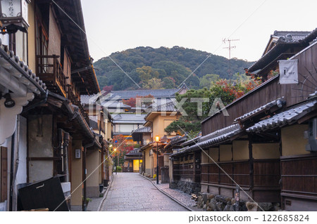 清晨的京都一念坂（Ichinenzaka） 122685824