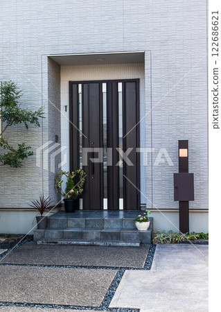Exterior of house, entrance approach, door Exterior of house, entrance approach, door 122686621