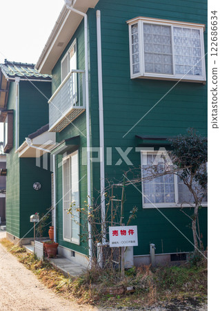 待售建築物 122686634