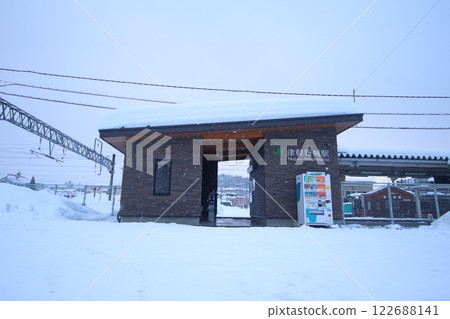 [JR East] Tsugaru-Shinjo Station (Ou Main Line) in winter 122688141