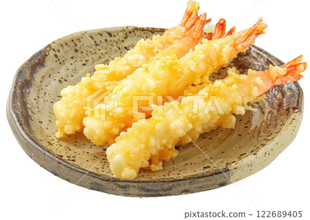 plate of tempura shrimp, isolated on a white background 122689405
