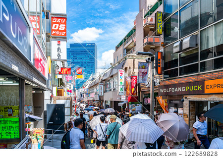 [東京]原宿竹下通人潮湧動 122689828