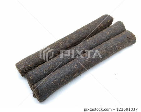 A picture of dhupbatti isolated on a white background A picture of dhupbatti isolated on a white background 122691037