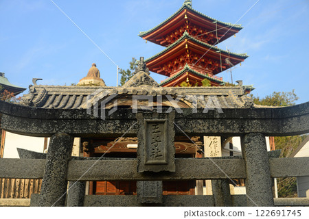 Oji Shrine and Saikoji Temple's Three-story Pagoda in Tonosho-cho, Shodoshima-1 Oji Shrine and Saikoji Temple's Three-story Pagoda in Tonosho-cho, Shodoshima-1 122691745