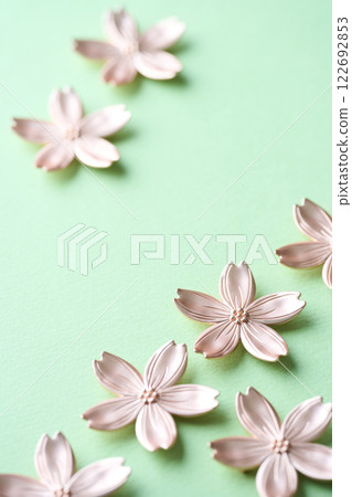 櫻花花瓣物體-春天的形象 櫻花花瓣物體-春天的形象 122692853