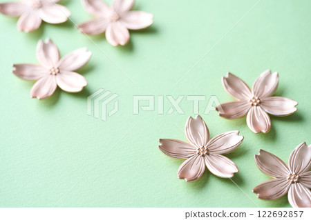 櫻花花瓣物體-春天的形象 櫻花花瓣物體-春天的形象 122692857