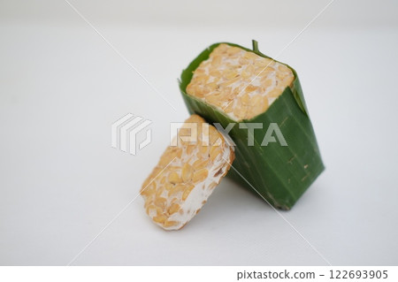 Tempeh is a traditional Indonesian food made from soybeans fermented with the Rhizopus oligosporus fungus Tempeh is a traditional Indonesian food made from soybeans fermented with the Rhizopus oligosporus fungus 122693905