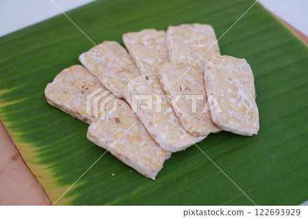Tempeh is a traditional Indonesian food made from soybeans fermented with the Rhizopus oligosporus fungus Tempeh is a traditional Indonesian food made from soybeans fermented with the Rhizopus oligosporus fungus 122693929