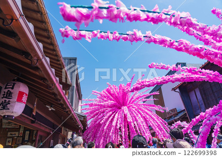 美濃祭:卯建市的花神轎遊行(岐阜縣美濃市) 美濃祭:卯建市的花神轎遊行(岐阜縣美濃市) 122699398