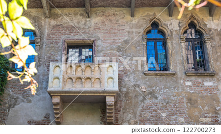 The balcony of Juliet's house in Verona town, Italy, Europe. The balcony of Juliet's house in Verona town, Italy, Europe. 122700273