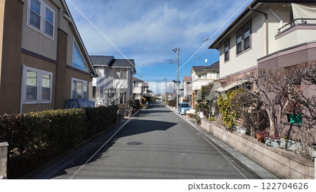 道路筆直的住宅區 道路筆直的住宅區 122704626