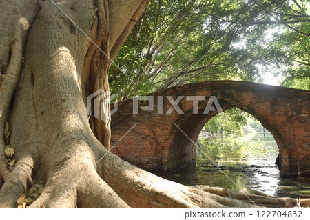 circle bridge at Borom Phuttharam temple ancient and historical in Thailand 122704832