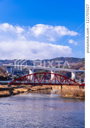 Okaya City: Bridge and highway seen from Kamaguchi Water Gate Okaya City: Bridge and highway seen from Kamaguchi Water Gate 122705027