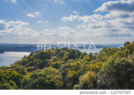 The view from Okuhamana Lake Observation Park in Hamamatsu City (Shizuoka Prefecture) 122707307