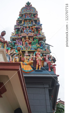 Detail of Sri Mariamman temple in Singapore 122707718