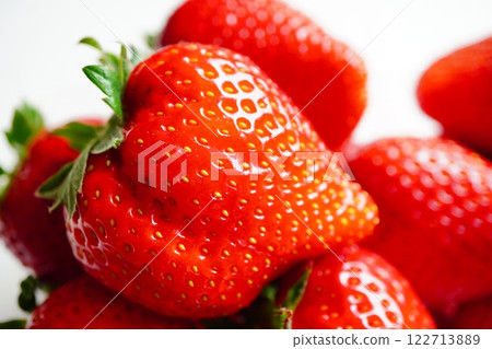 Bright red, shiny and fresh strawberries Bright red, shiny and fresh strawberries 122713889