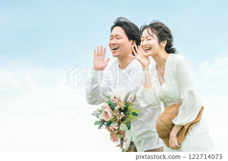 情侶享受蜜月、蜜月、婚禮、婚紗照(尖叫) 情侶享受蜜月、蜜月、婚禮、婚紗照(尖叫) 122714073