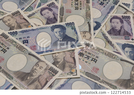 Old banknotes Old banknotes 122714533