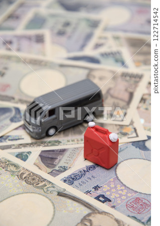 汽車、燃料和金錢 122714542