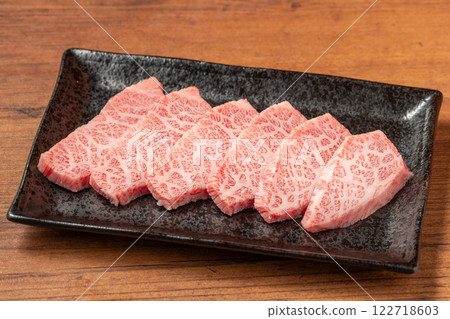 Delicious Japanese black beef meat 122718603