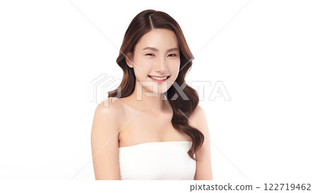Beautiful young asian woman with clean fresh skin on white background, Face care, Facial treatment, Cosmetology, beauty and spa, Asian women portrait. 122719462
