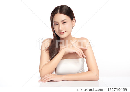 Beautiful young asian woman with clean fresh skin on white background, Face care, Facial treatment, Cosmetology, beauty and spa, Asian women portrait. Beautiful young asian woman with clean fresh skin on white background, Face care, Facial treatment, Cosmetology, beauty and spa, Asian women portrait. 122719469