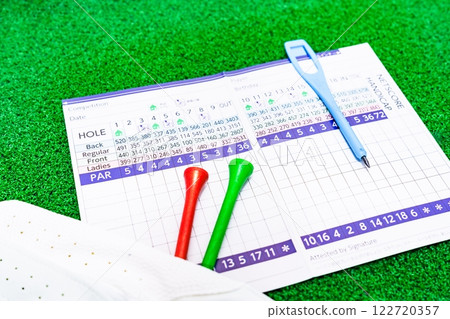 填寫高爾夫記分卡 [高爾夫證明圖像] 122720357