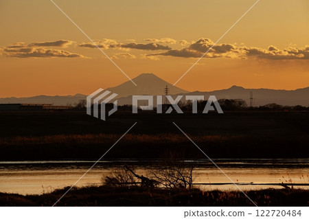 Tone River and evening scenery Tone River and evening scenery 122720484