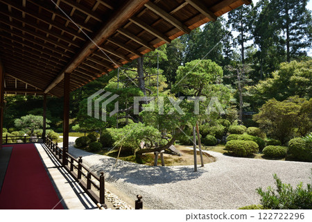 萬壽院:從鶴島大聖院望去的聖院庭園 萬壽院:從鶴島大聖院望去的聖院庭園 122722296