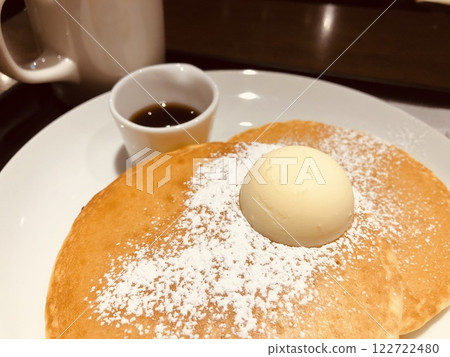 Pancakes with ice cream 122722480