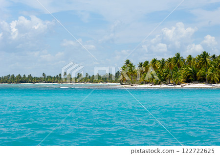 Paradise beach 122722625