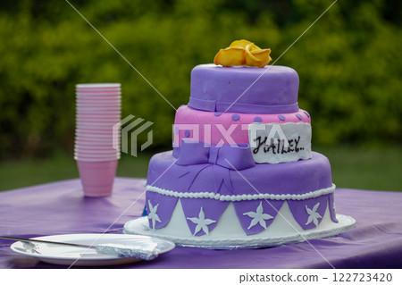 room in hotel room 122723420