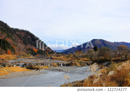 The Ina River flows through Tadami Town, Minamiaizu District The Ina River flows through Tadami Town, Minamiaizu District 122724277