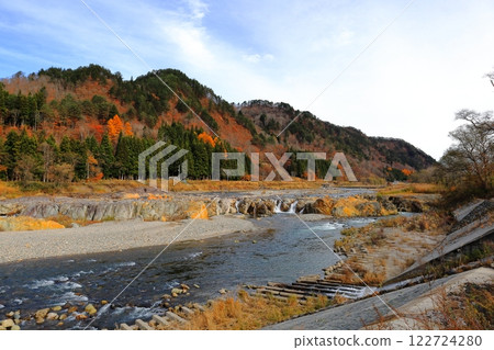 伊那川流經南會津郡只見町 伊那川流經南會津郡只見町 122724280