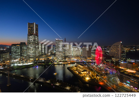 橫濱港未來夜景(APA飯店拍攝) 橫濱港未來夜景(APA飯店拍攝) 122725449