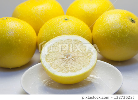 Fresh grapefruit 122726255