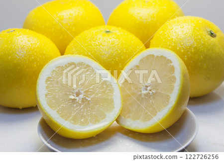 Fresh grapefruit 122726256