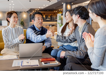 People working in the designer office 122727100