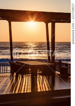 A relaxing corner to watch the golden light of the sunrise in the morning. 122729017