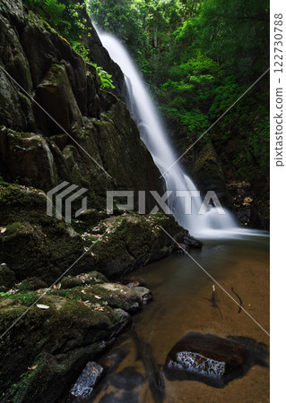 瀑布風景：雲見瀑布（雲南市） 122730788
