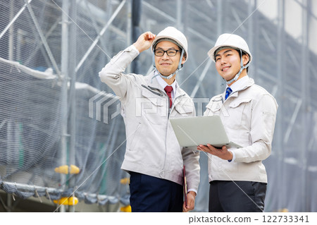 A general contractor in work clothes 122733341